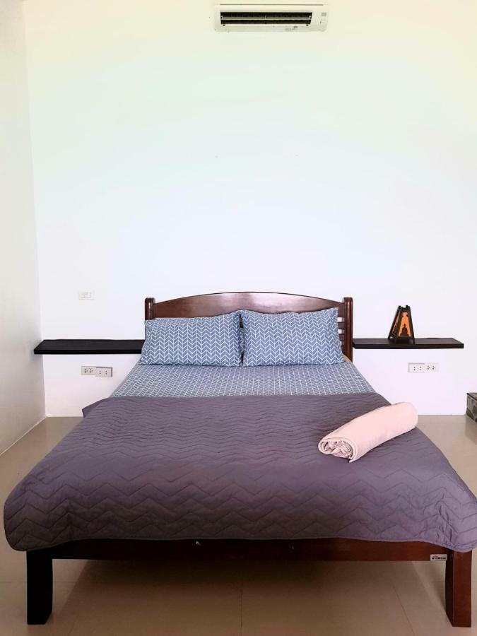Oasis Beach Gjestgiverier Ko Samui